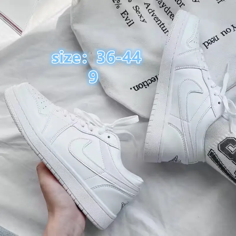 NIKE  26.99   3548-M gallery