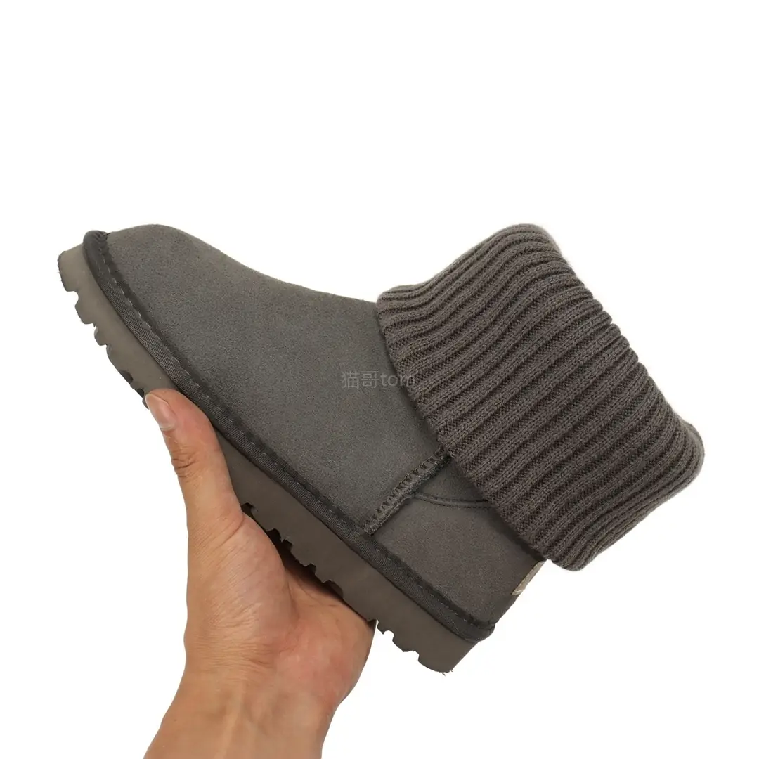 UGG  43.99$   4779-M gallery