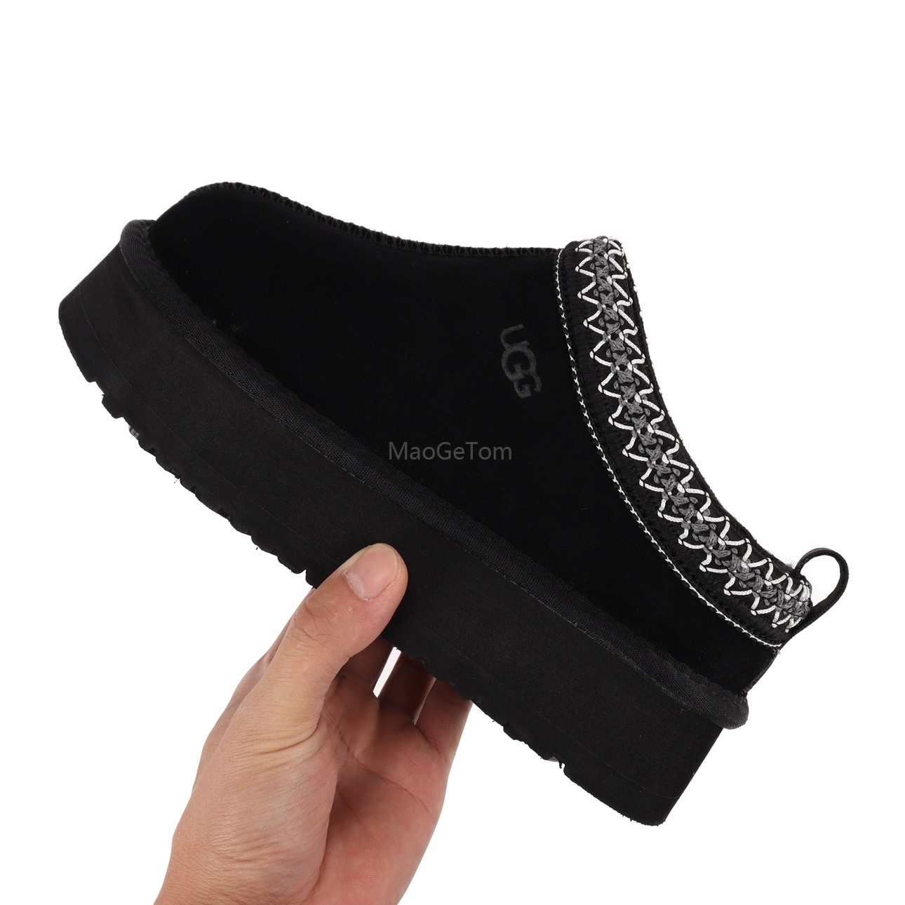 UGG  45.99$   4778-M gallery