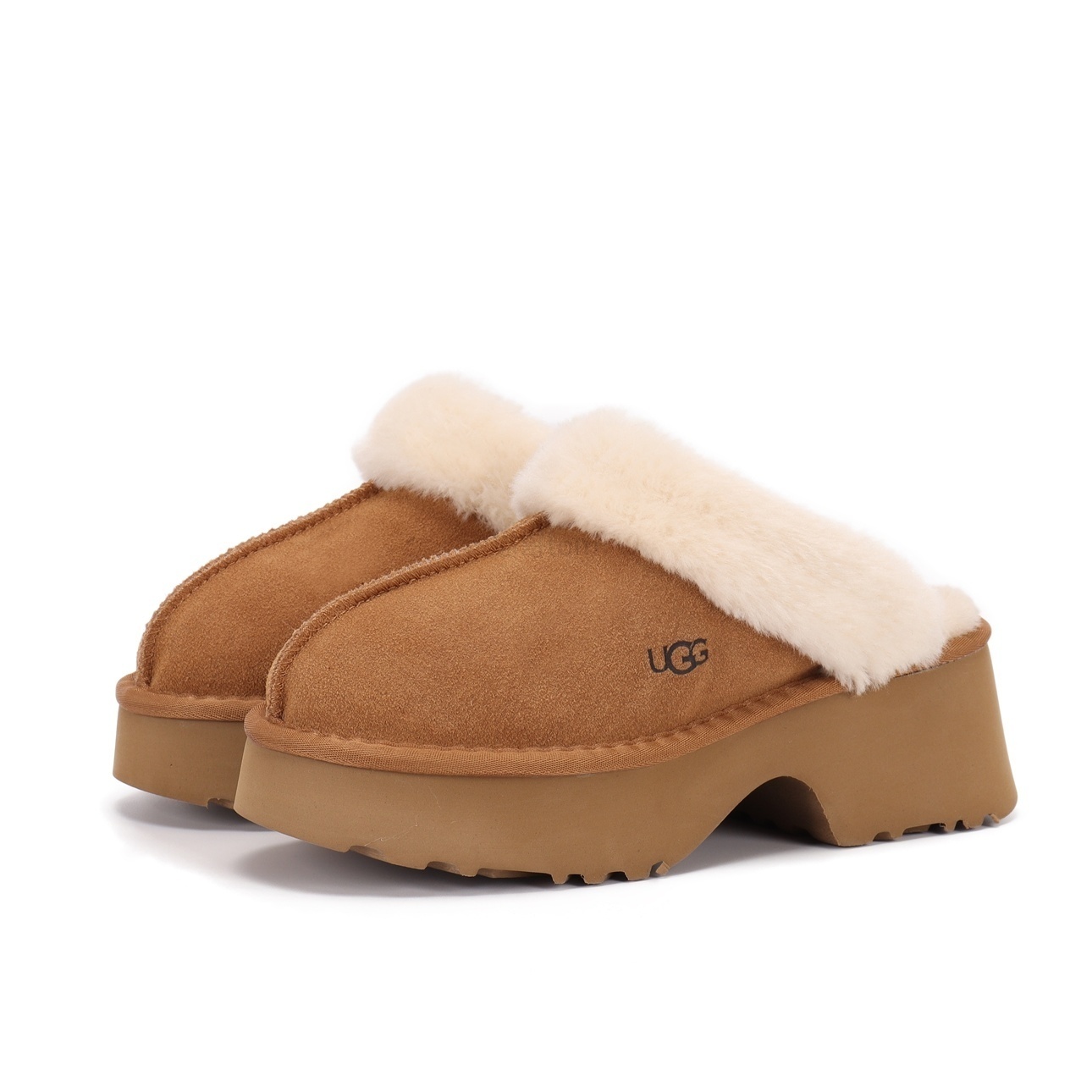 UGG 4781 M gallery