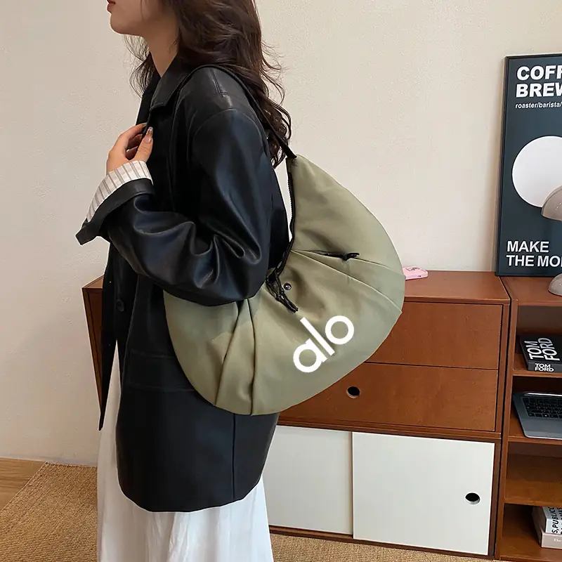 alo 32.12$    4641-M gallery