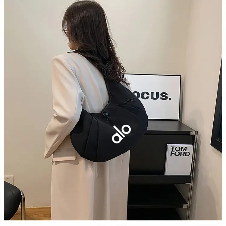 alo 32.12$    4641-M gallery