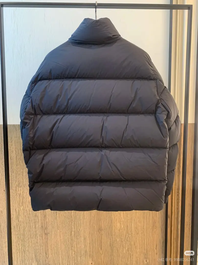 moncler 90.46$    4853-M gallery