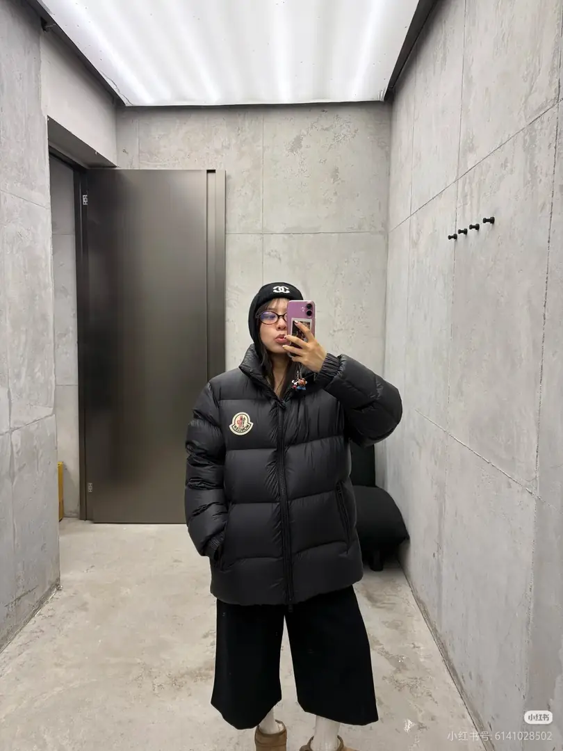 moncler 90.46$    4853-M gallery