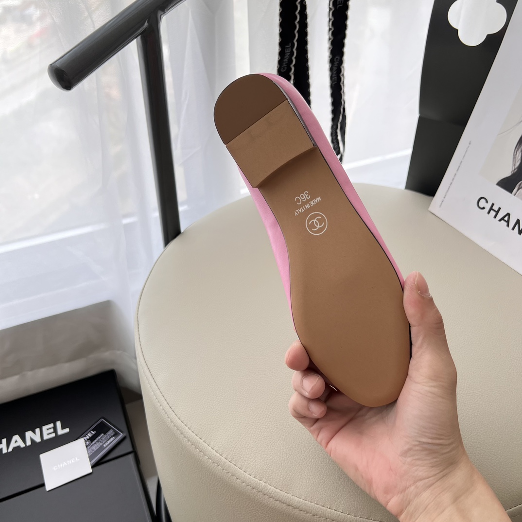 L0388-CHANEL-380-53.1$ gallery