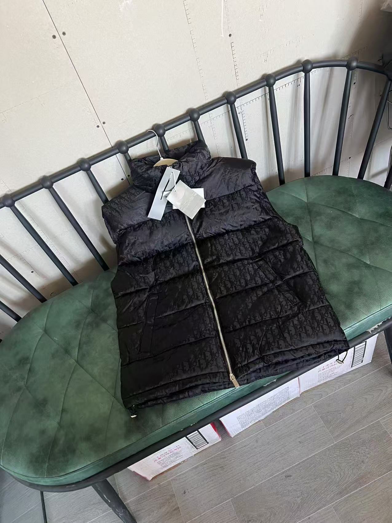 L0488-430-60.1$-DIOR gallery