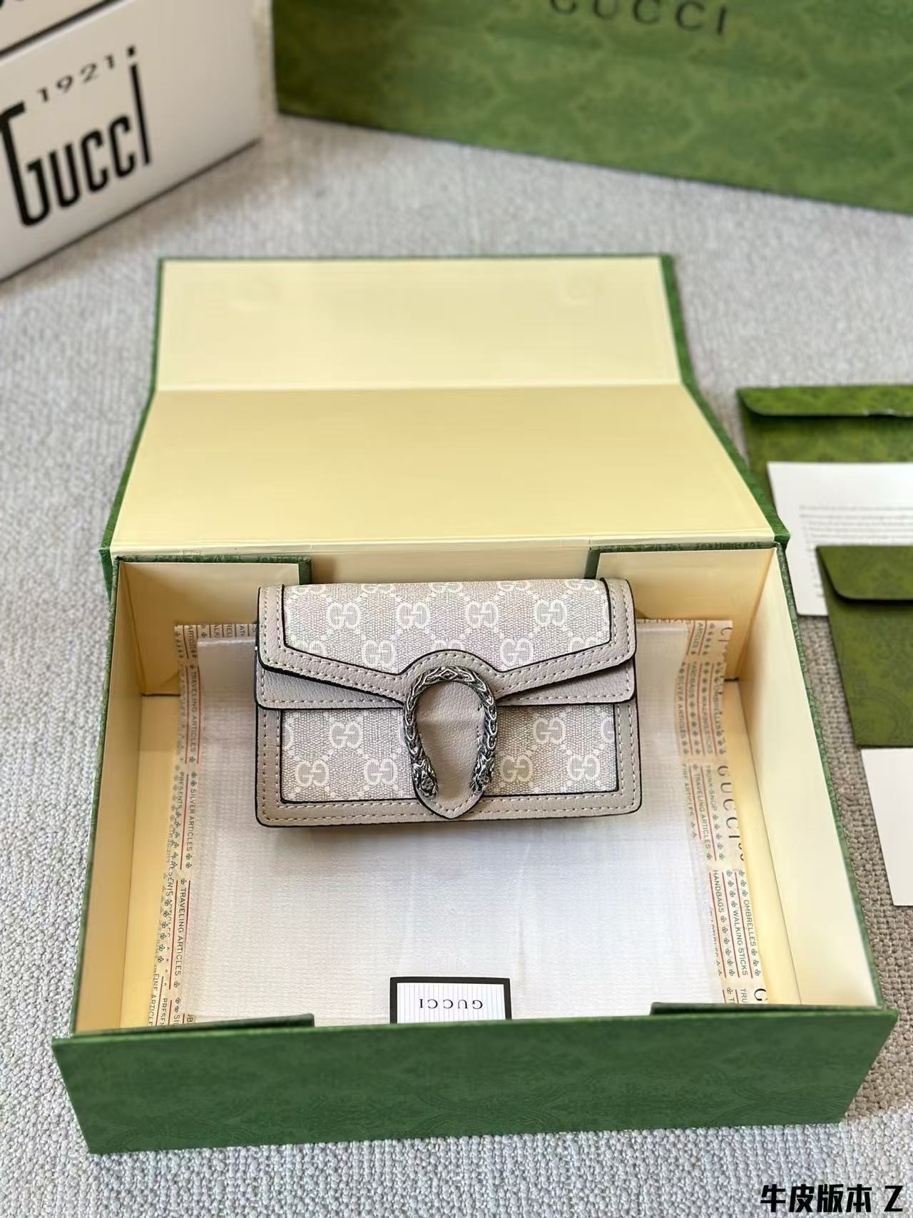 L0499-449-62.7＄-Gucci gallery