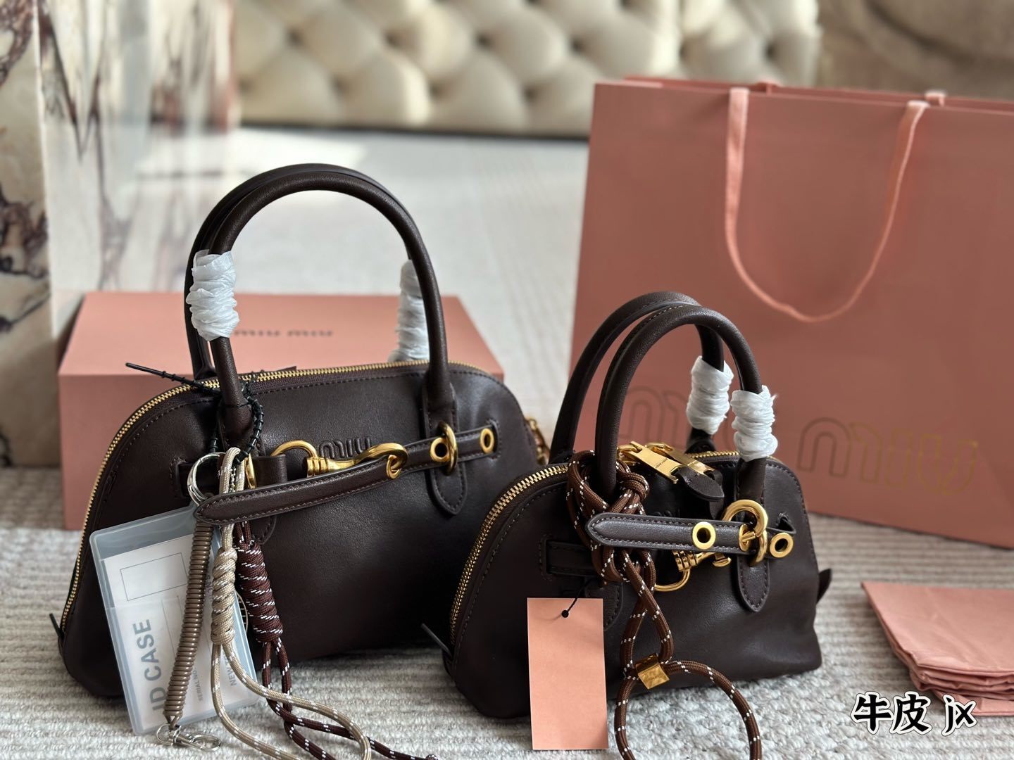 L0510-680-95$-MIUMIU-580 gallery