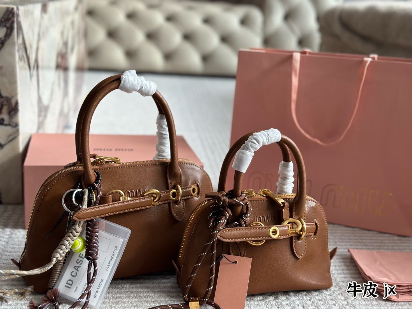 L0510-680-95$-MIUMIU-580 gallery