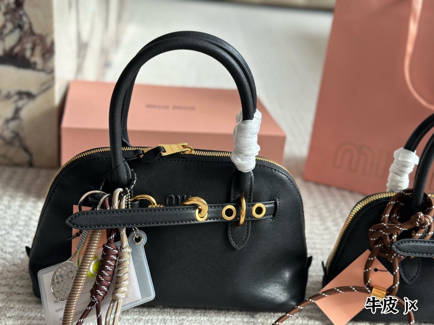 L0510-680-95$-MIUMIU-580 gallery