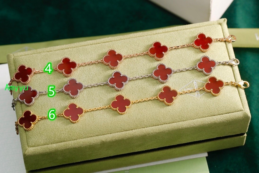 L0521-339-47$ gallery