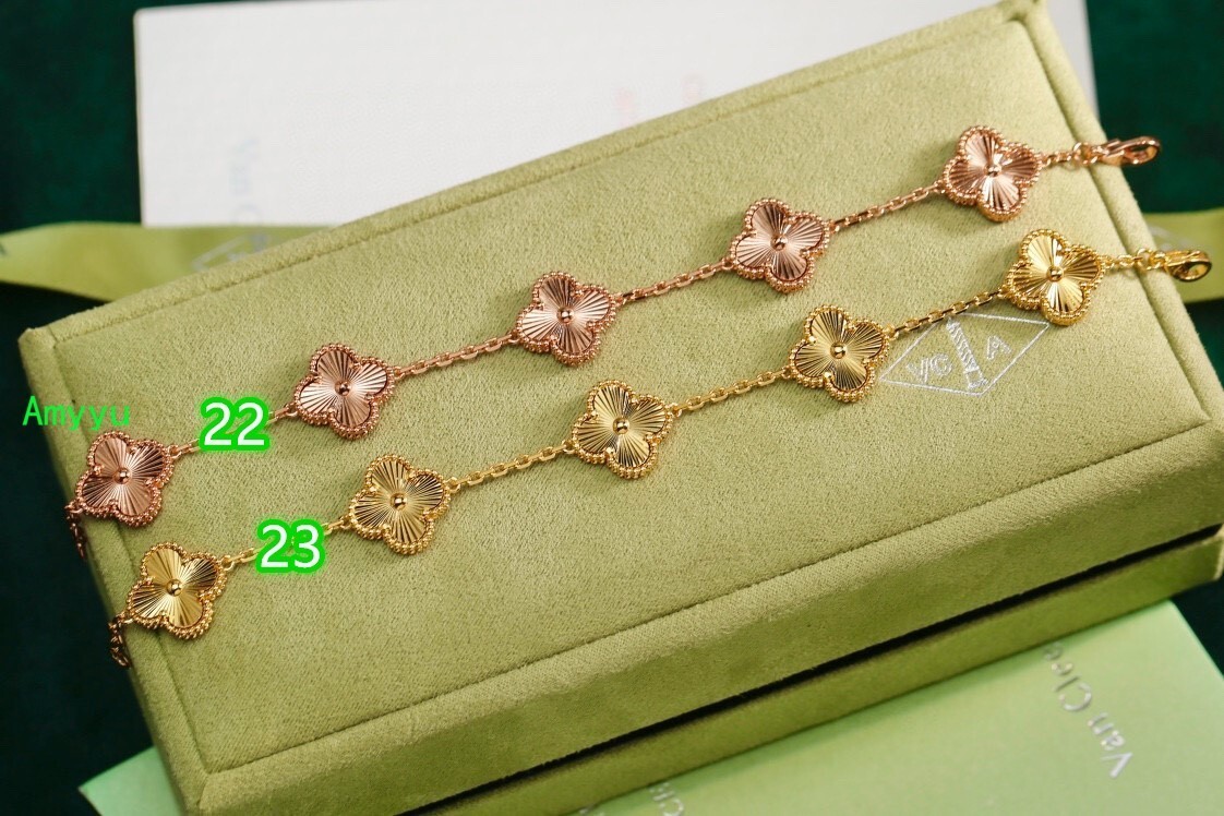 L0521-339-47$ gallery