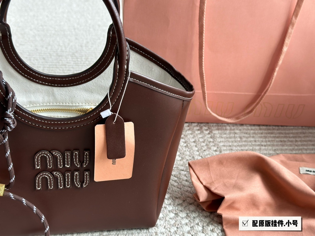 L0533-540-75.5-MIUMIU-500 gallery