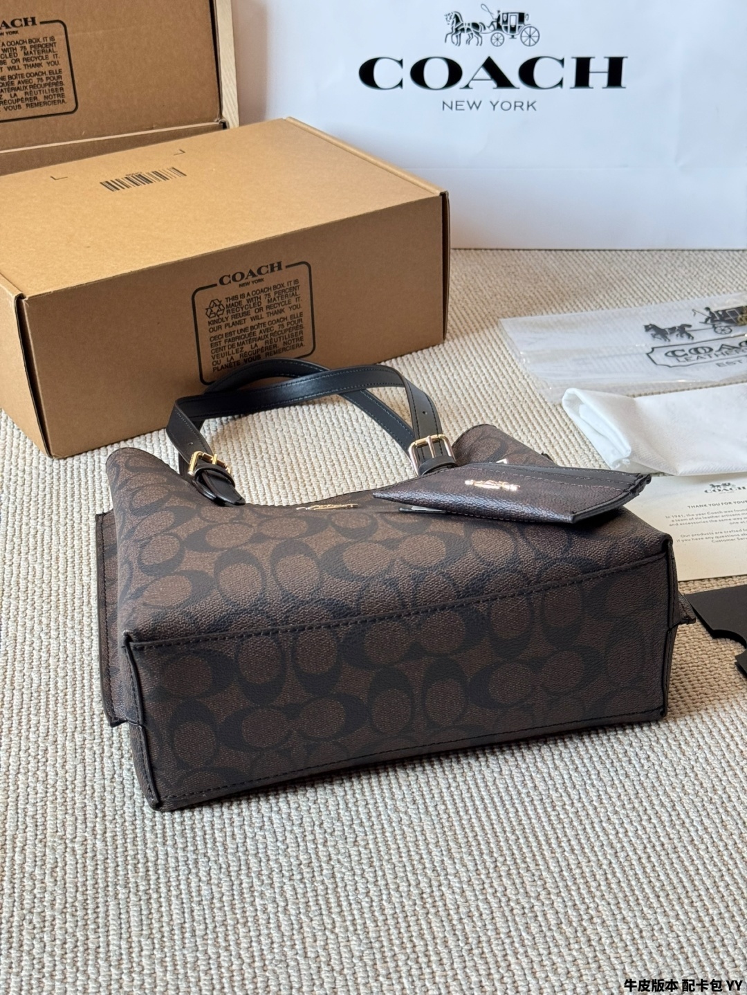 L0543-470-65.6-COACH gallery