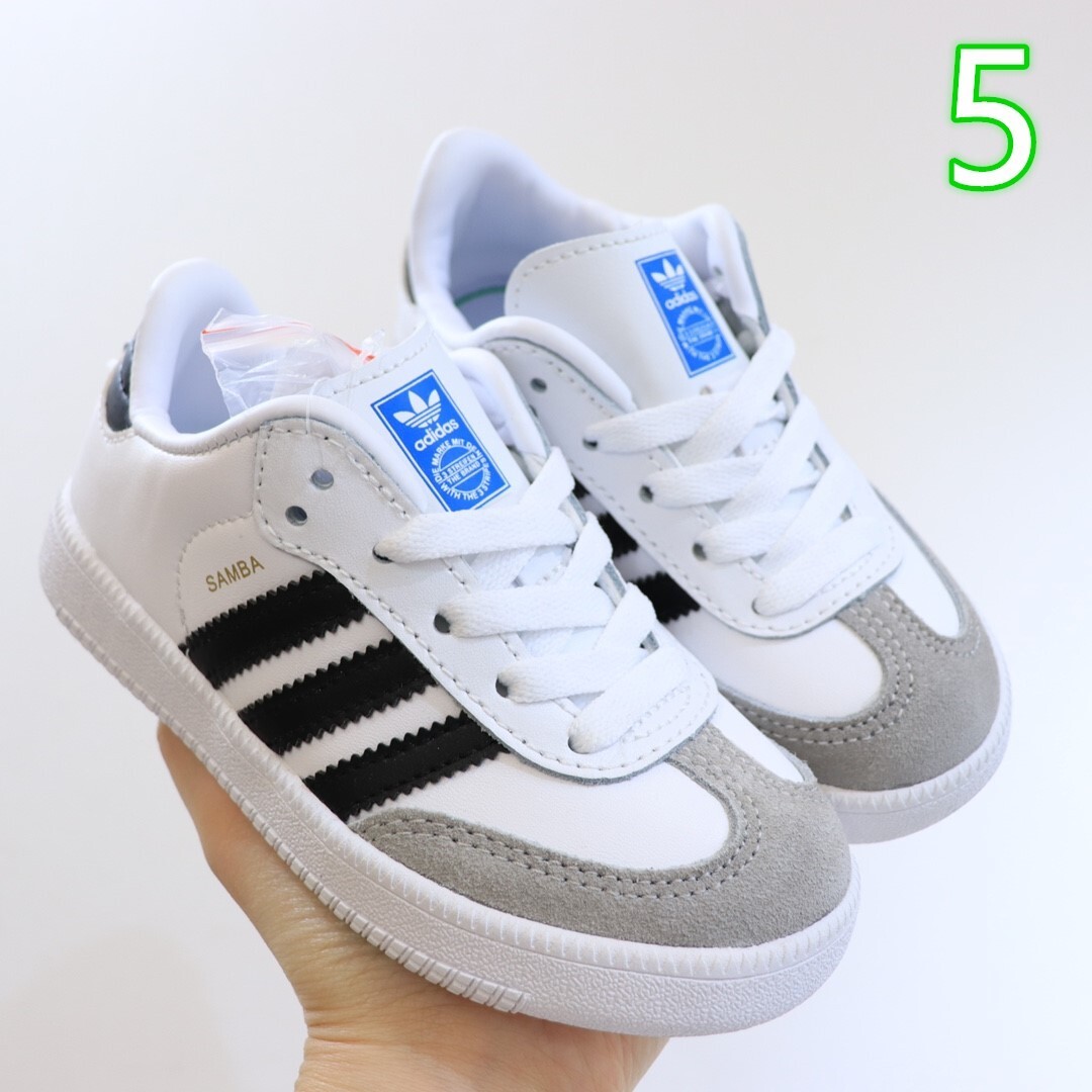 L0562-329-45.6$-Adidas gallery