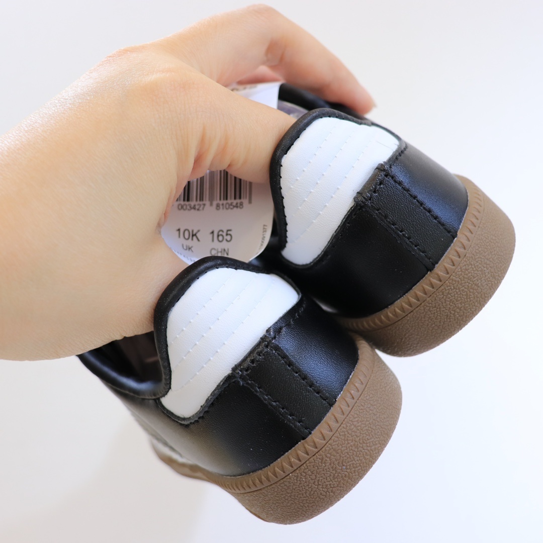 L0562-329-45.6$-Adidas gallery