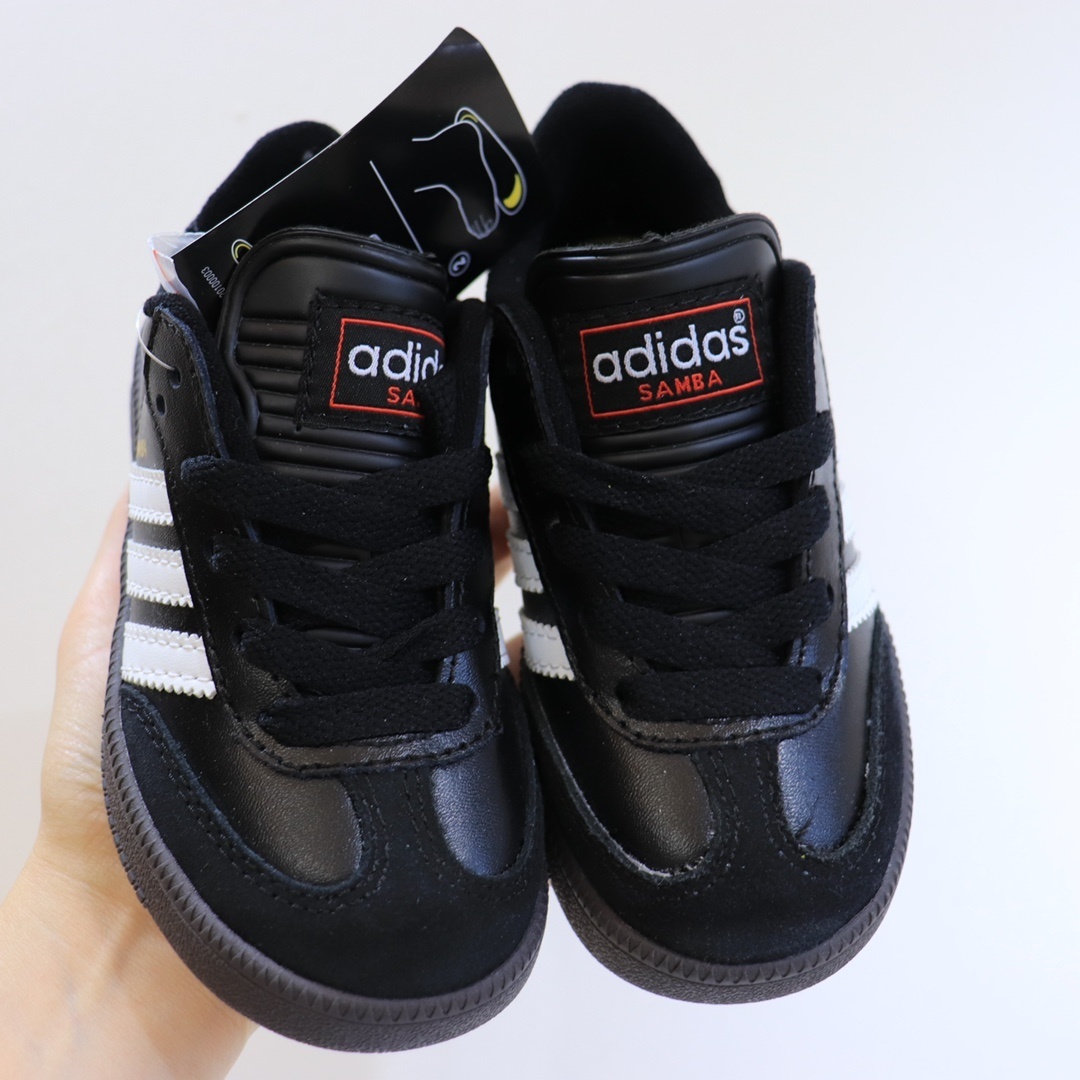 L0562-329-45.6$-Adidas gallery