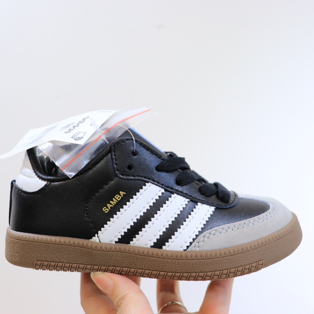 L0562-329-45.6$-Adidas gallery