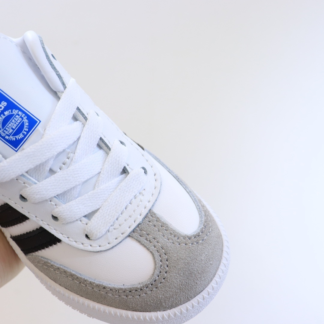 L0562-329-45.6$-Adidas gallery