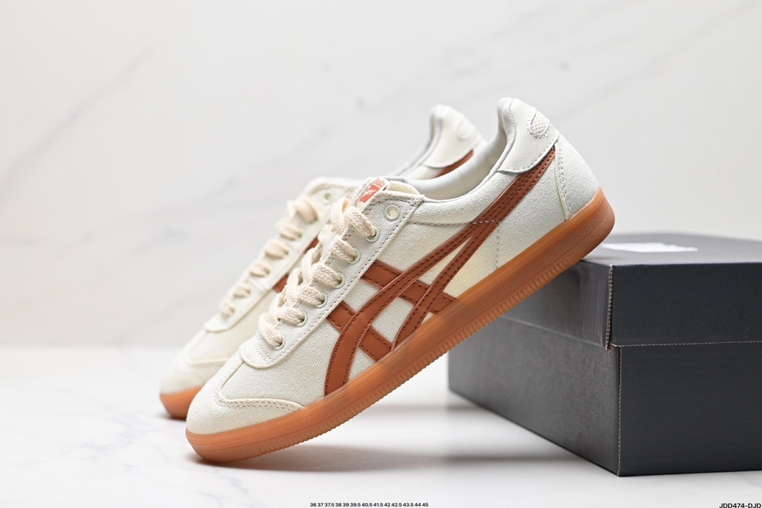 L0566-429-61.2$-Arthur's gallery