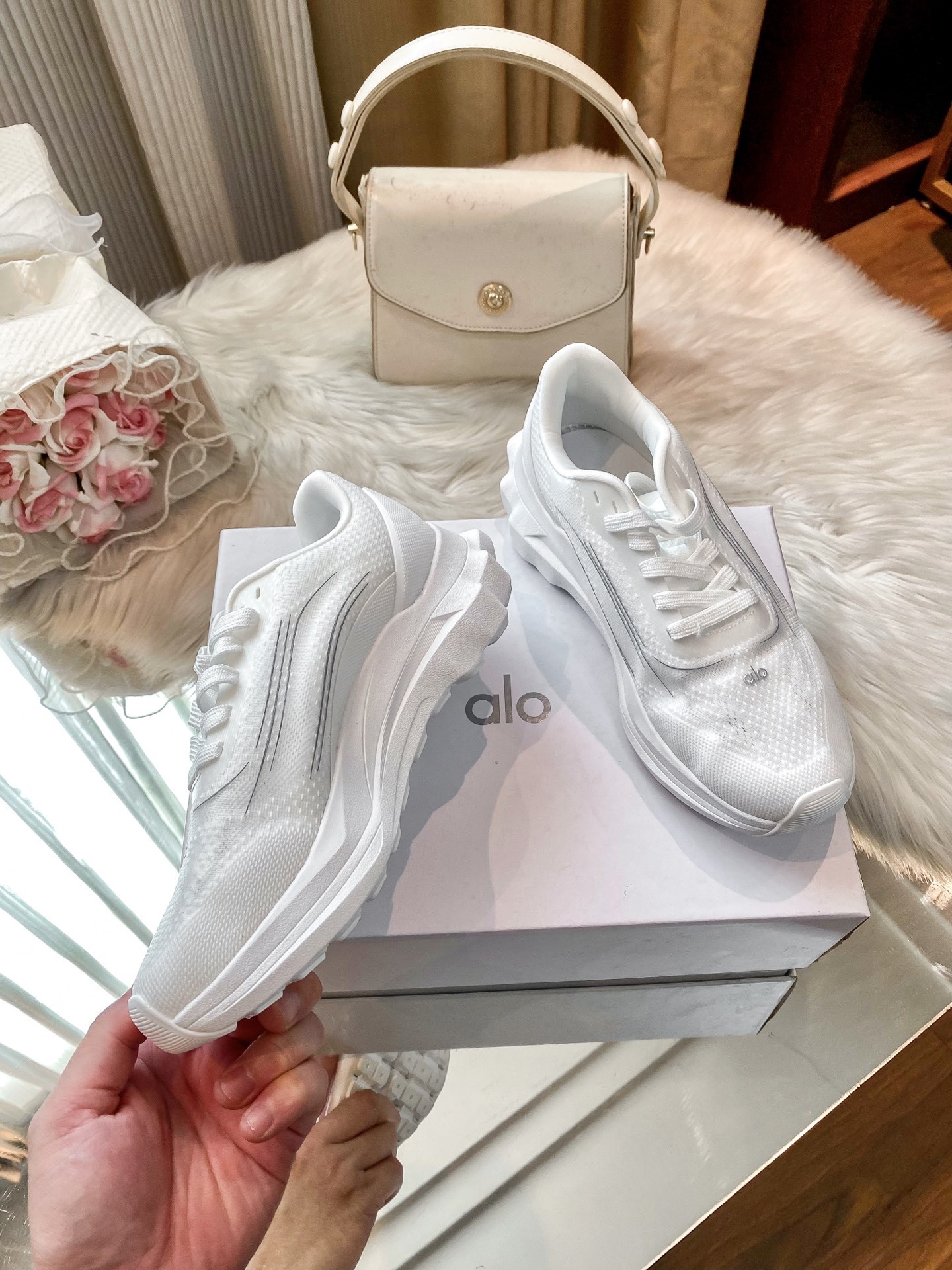 L0571-530-74$-QLQ gallery