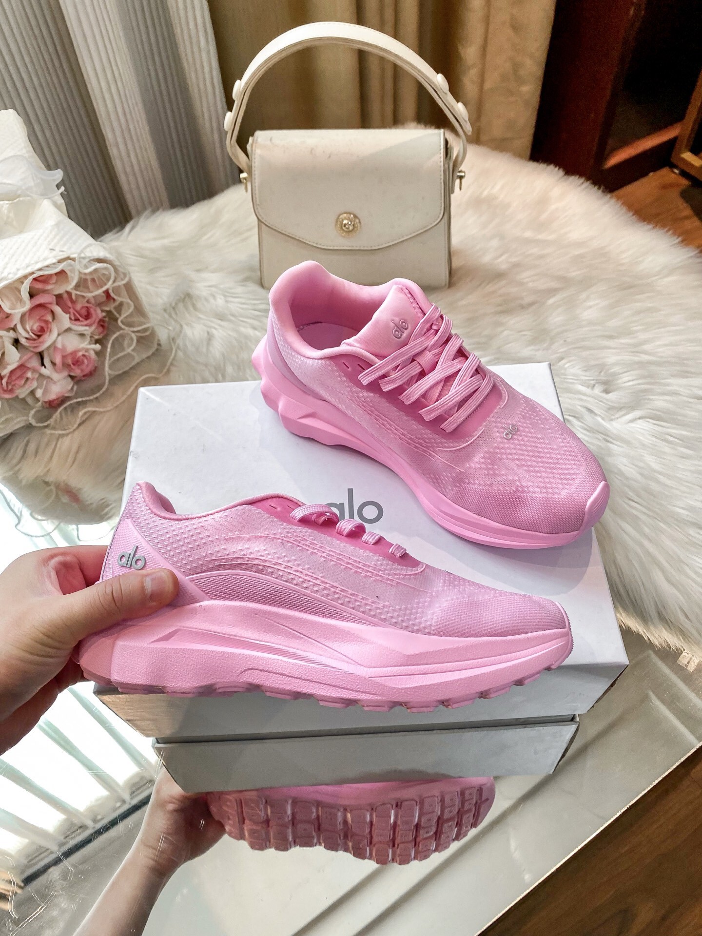 L0571-530-74$-QLQ gallery