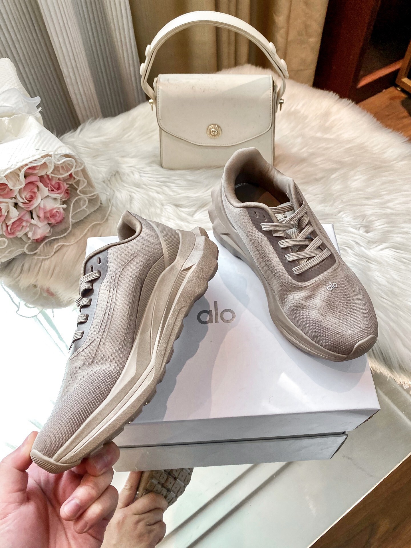 L0571-530-74$-QLQ gallery