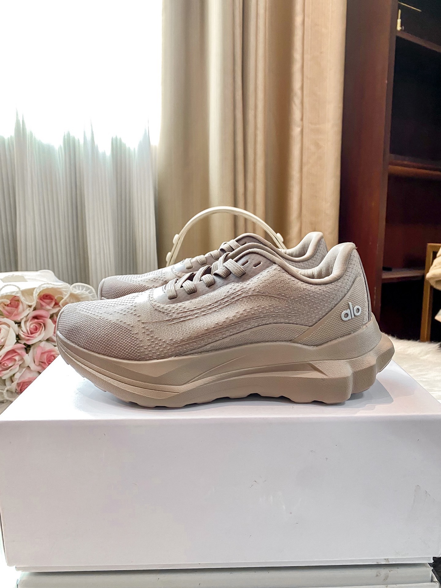 L0571-530-74$-QLQ gallery