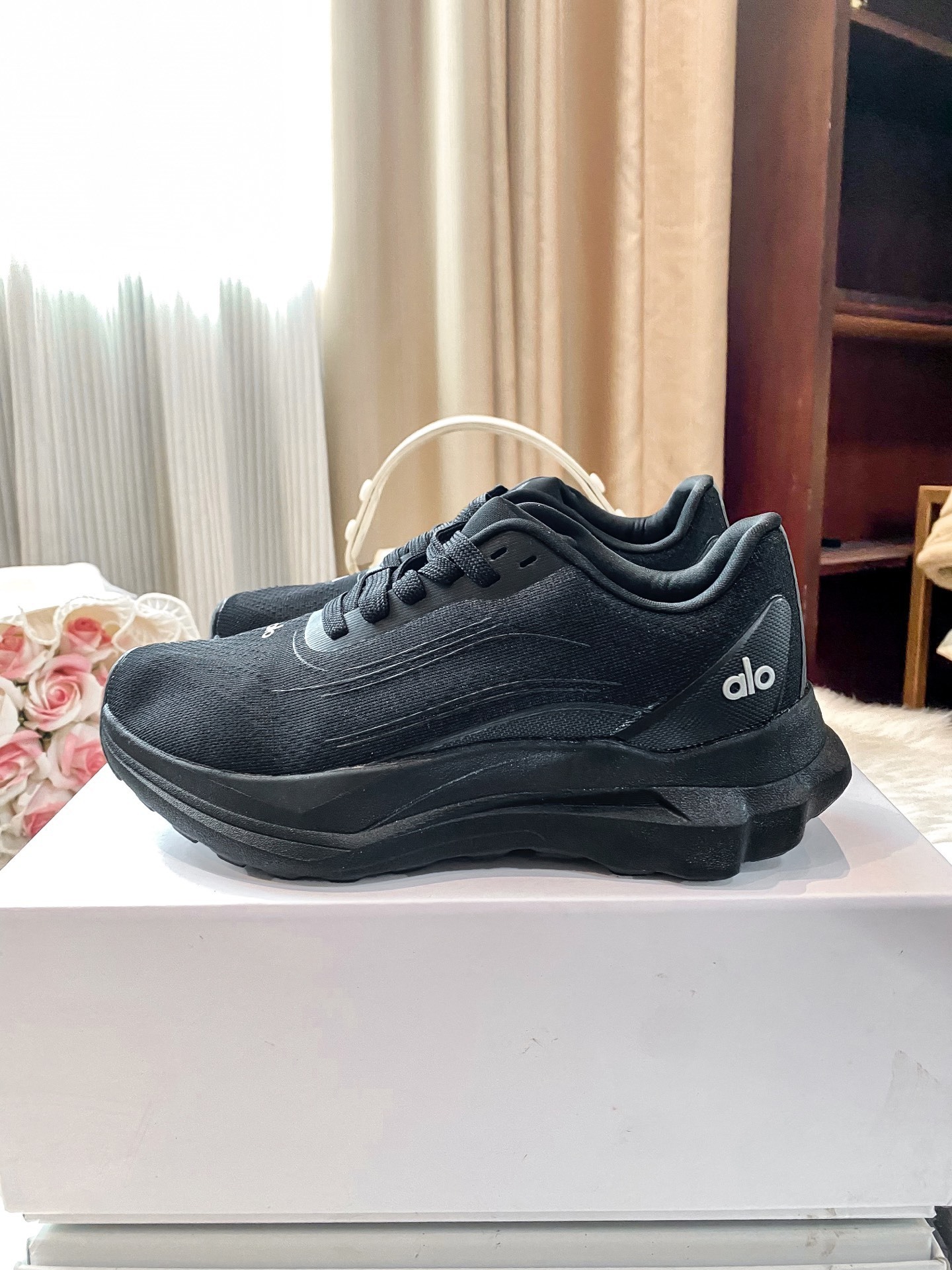 L0571-530-74$-QLQ gallery