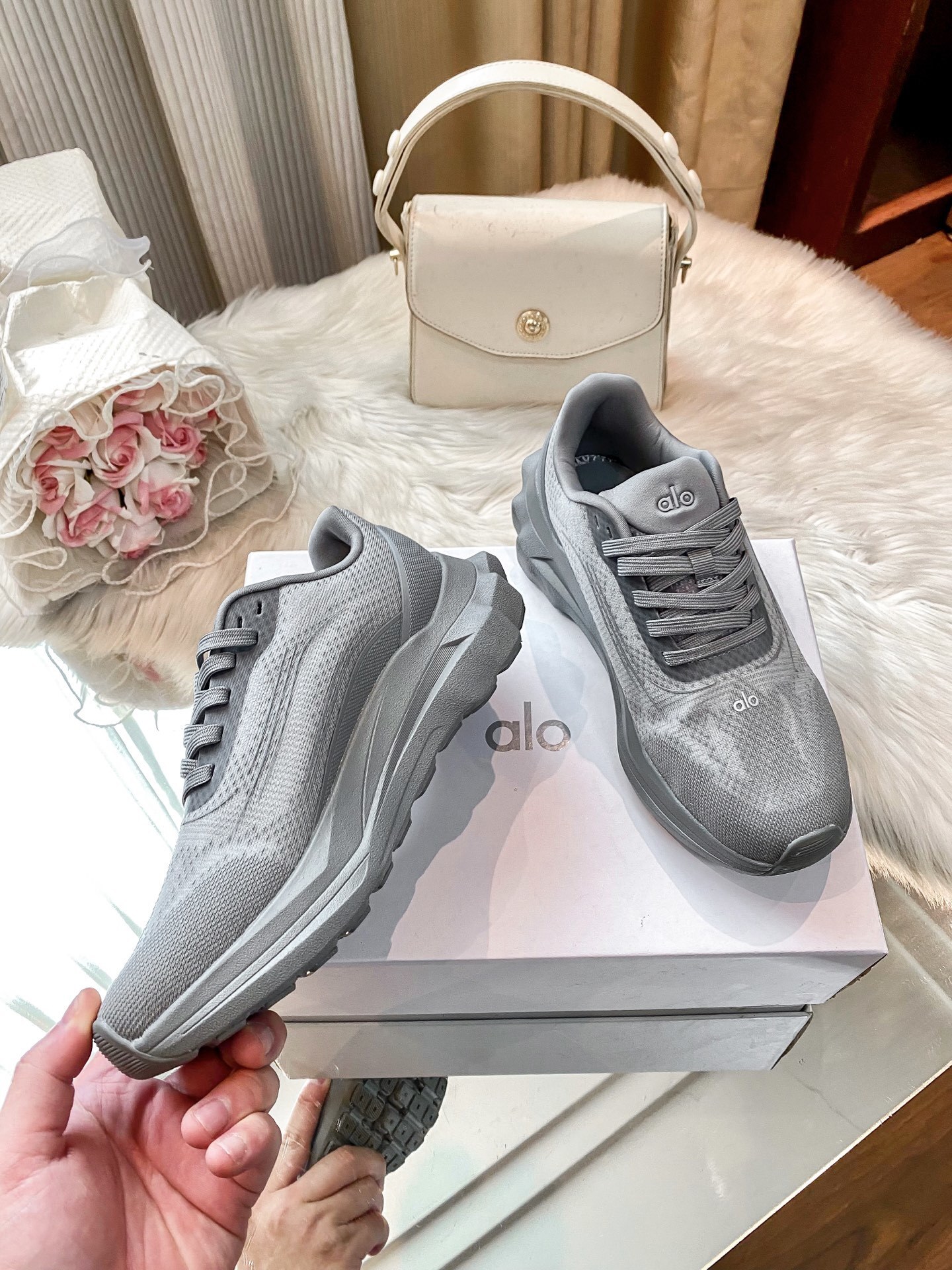 L0571-530-74$-QLQ gallery