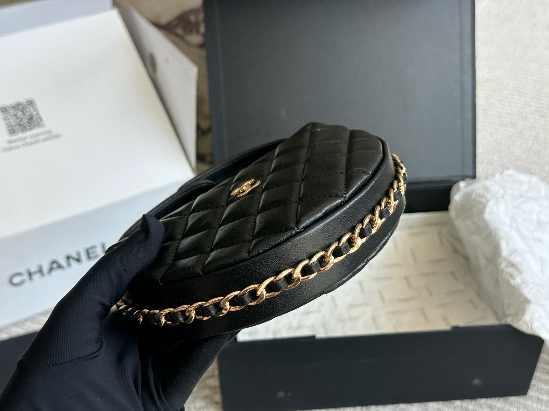 L0572-459-64$-CHANEL gallery