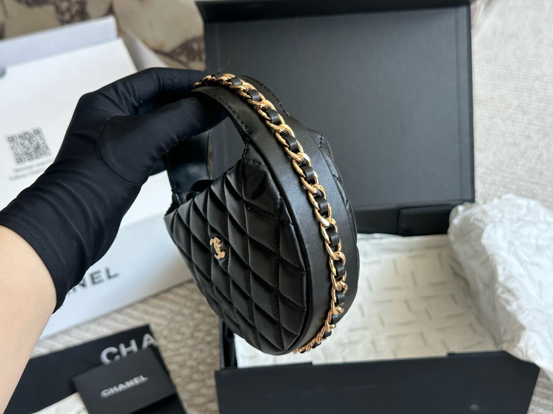 L0572-459-64$-CHANEL gallery