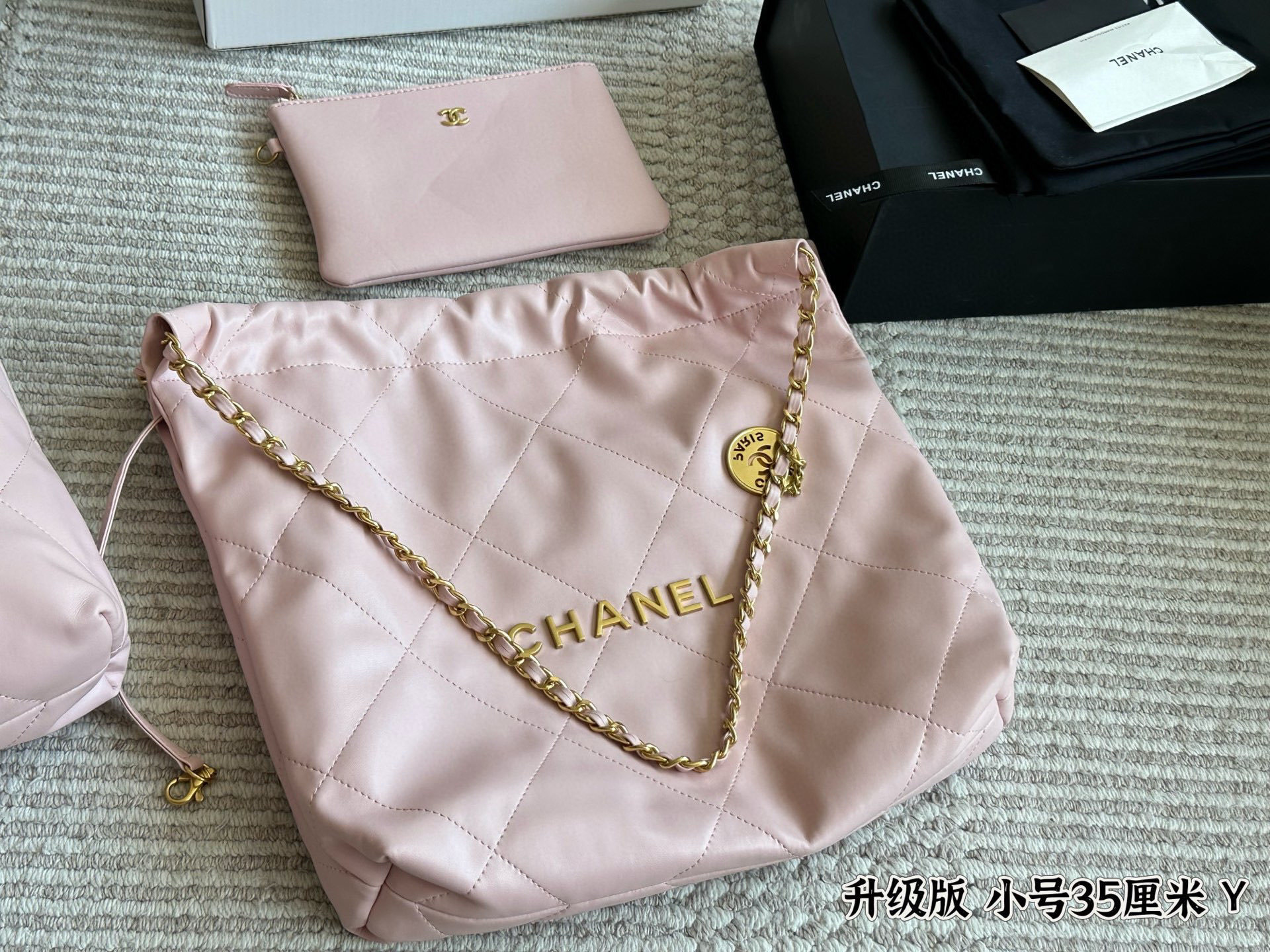 L0573-529-74$-CHANEL gallery