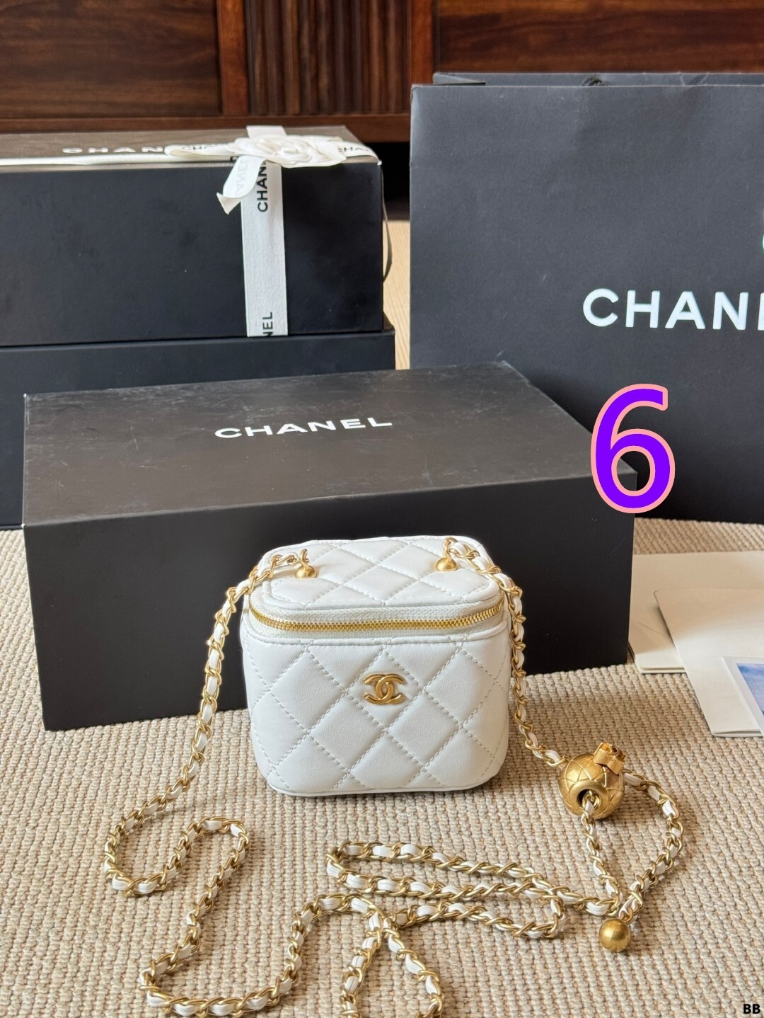 L0580-440-61.5$-CHANEL gallery