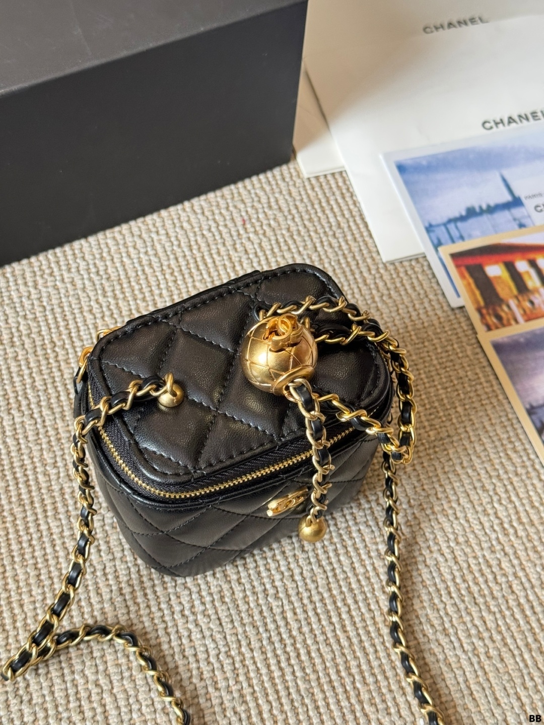 L0580-440-61.5$-CHANEL gallery