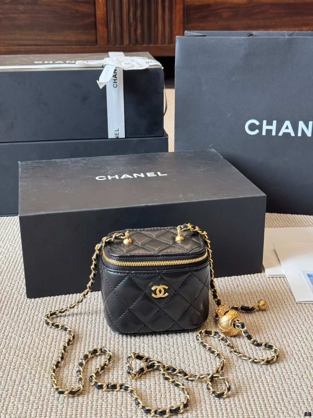 L0580-440-61.5$-CHANEL gallery