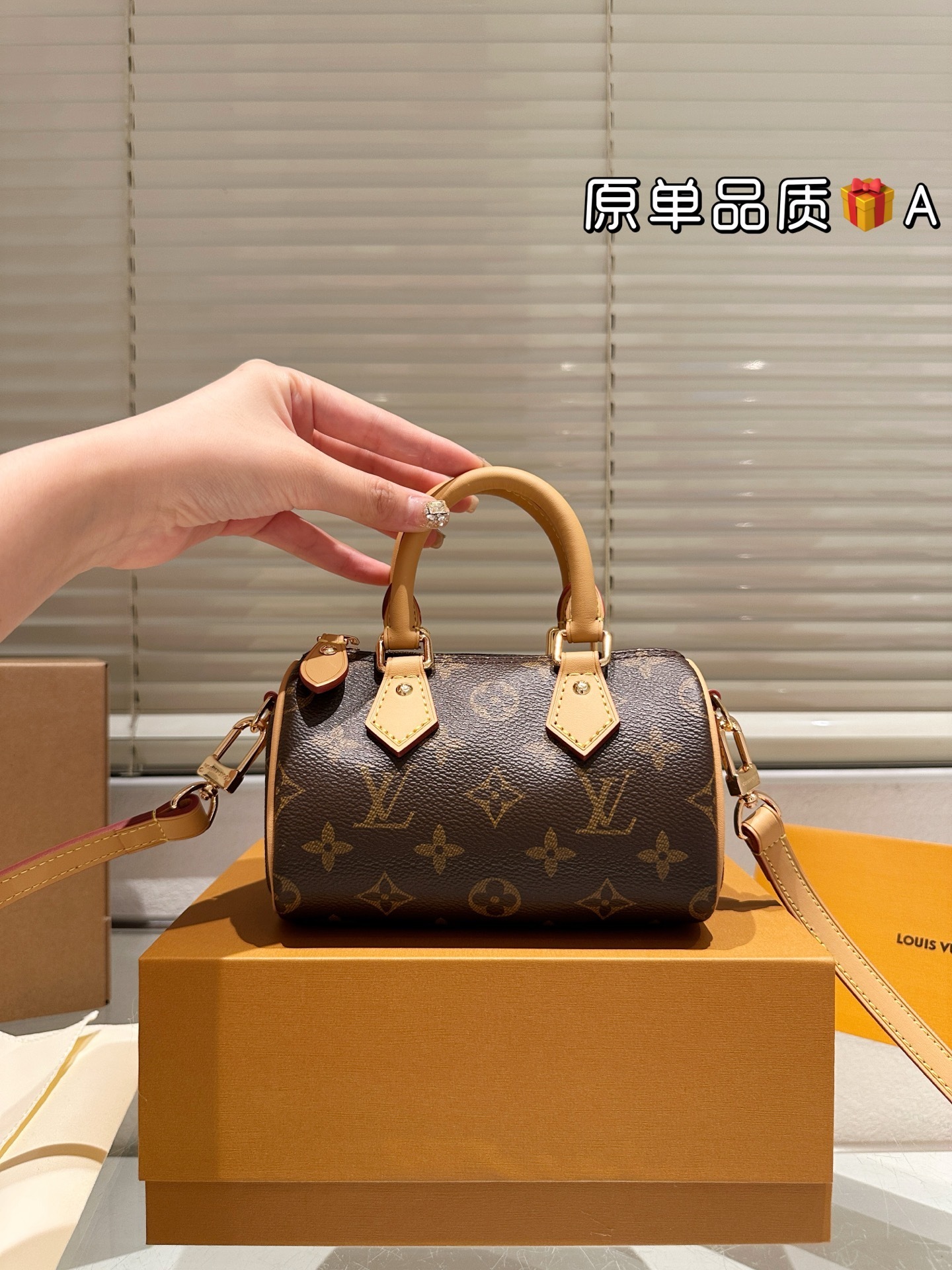 L0581-479-67$-LV-64 gallery