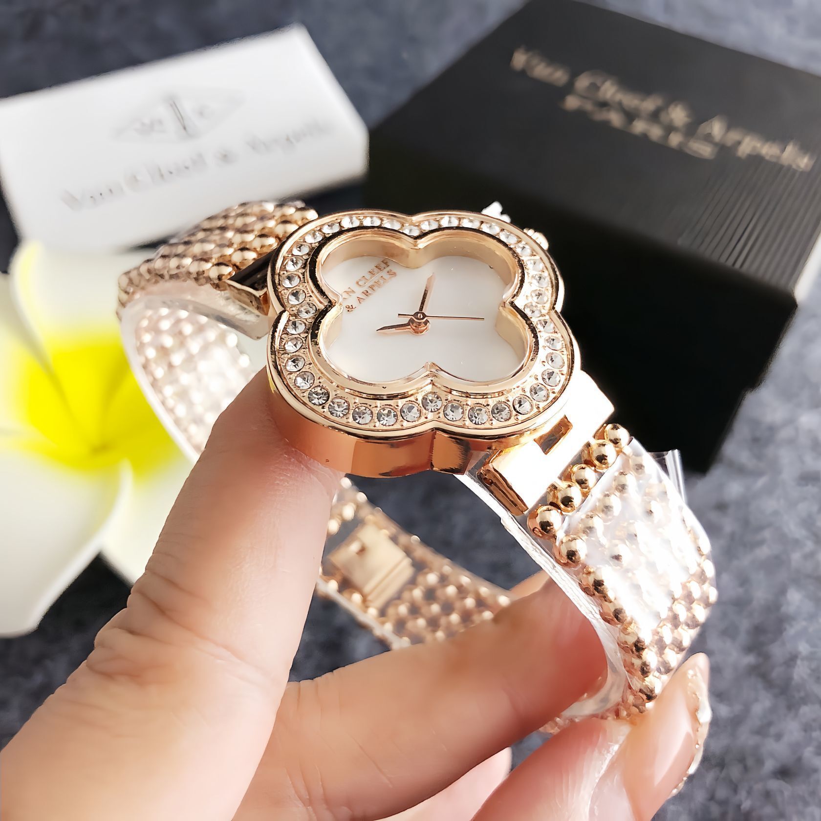 VCA-19.99$-A5908 gallery