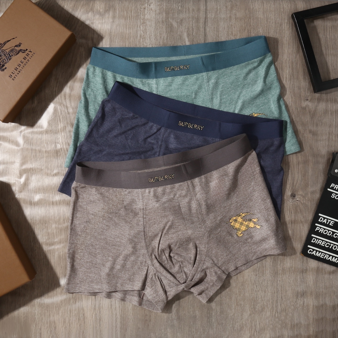 Burberry-27.99$-A5862 gallery