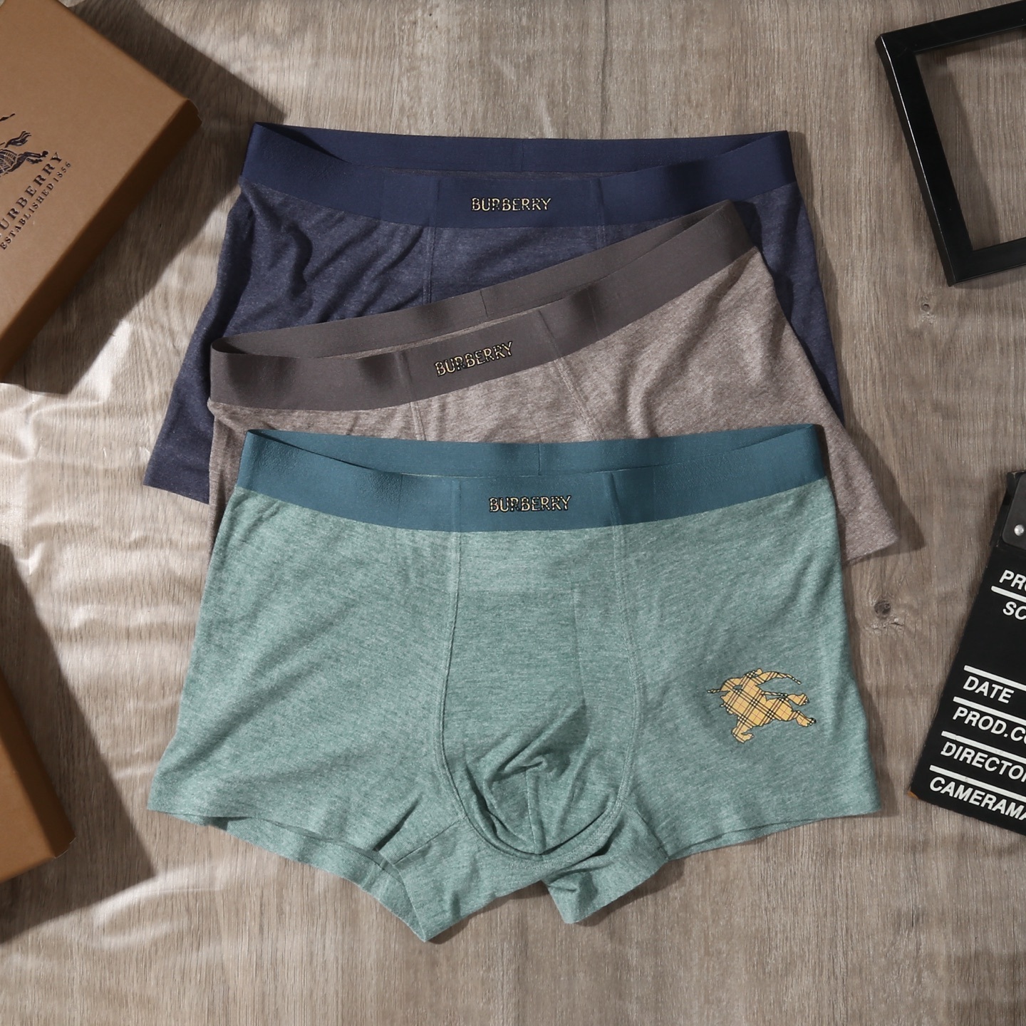 Burberry-27.99$-A5862 gallery