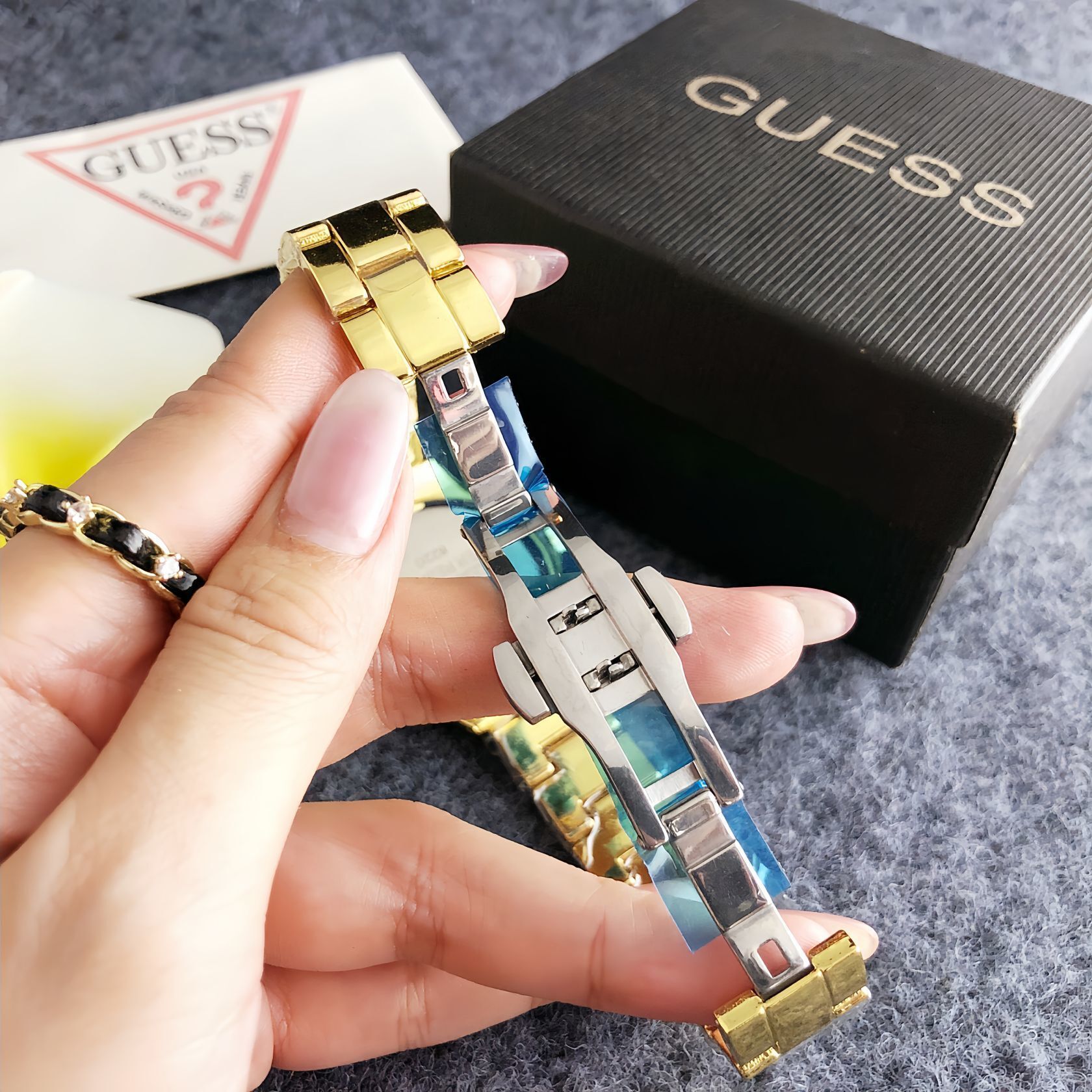 Guess-19.99$-A5911 gallery
