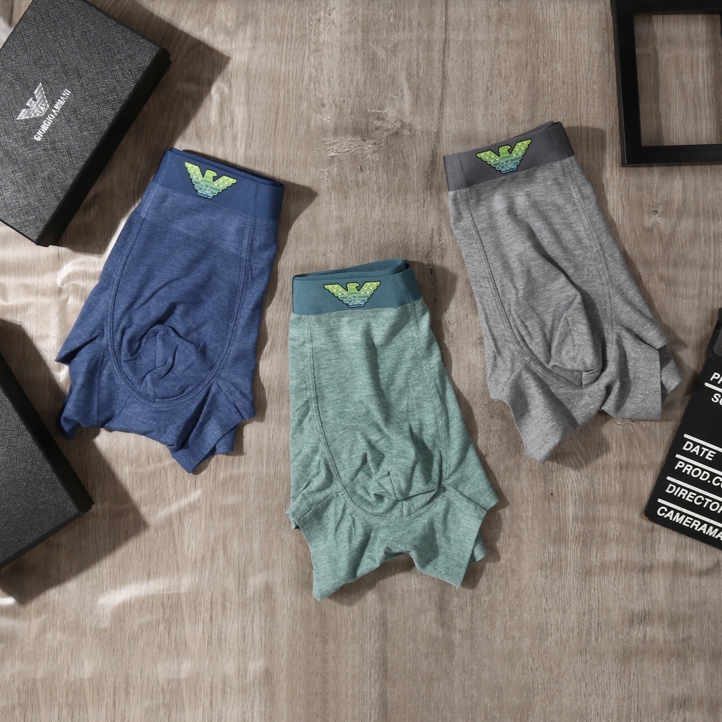 Armani-27.99$-A5860 gallery