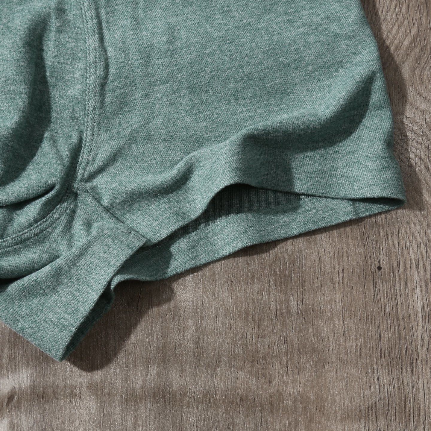 Armani-27.99$-A5860 gallery