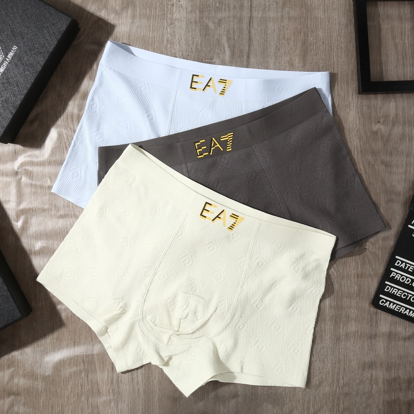 Armani-27.99$-A5832 gallery