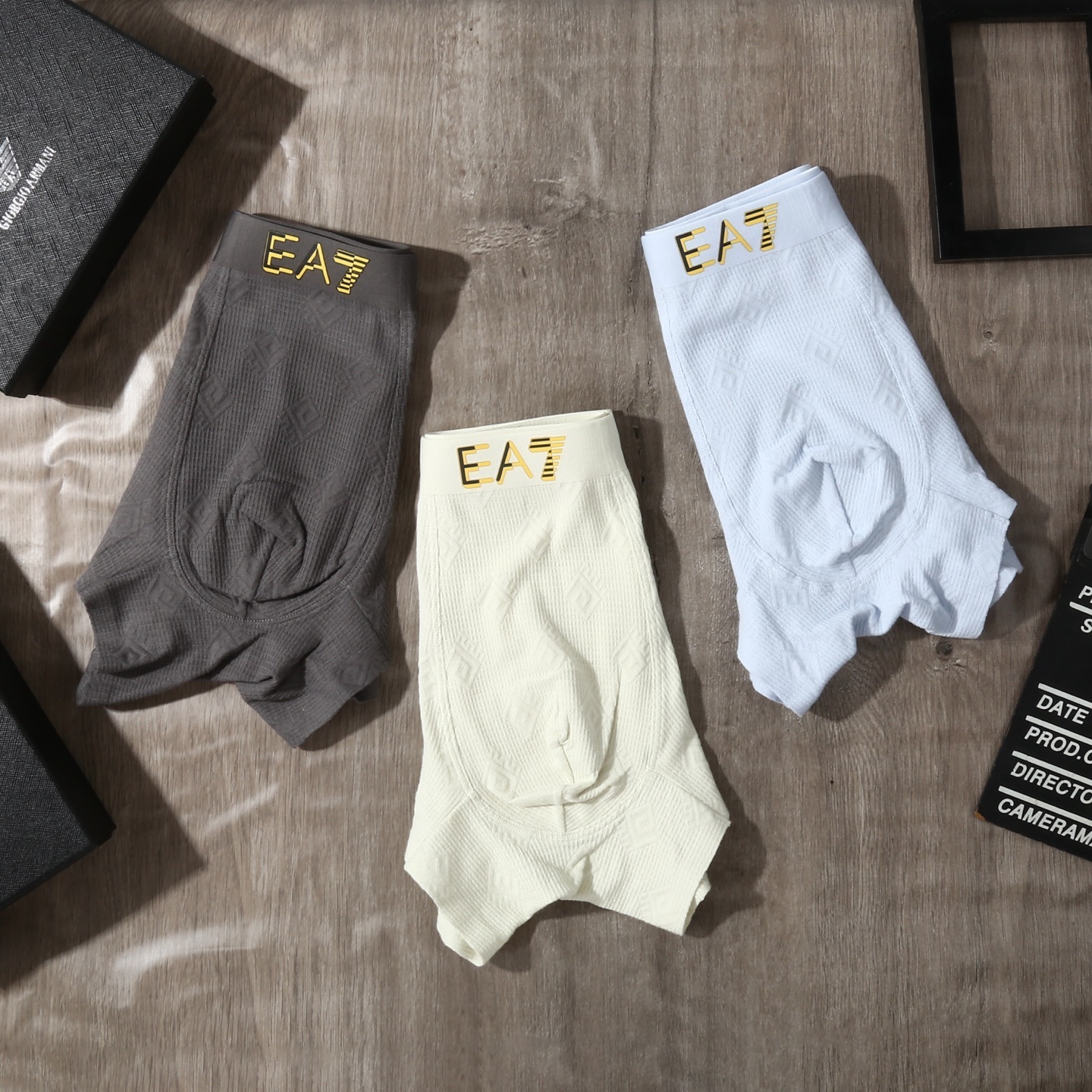 Armani-27.99$-A5832 gallery