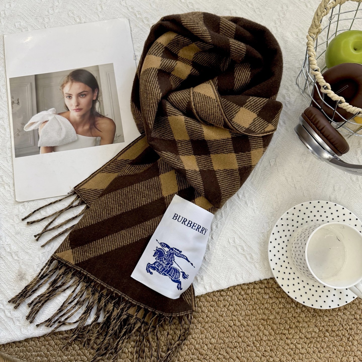 Burberry-24.99$-A5805 gallery