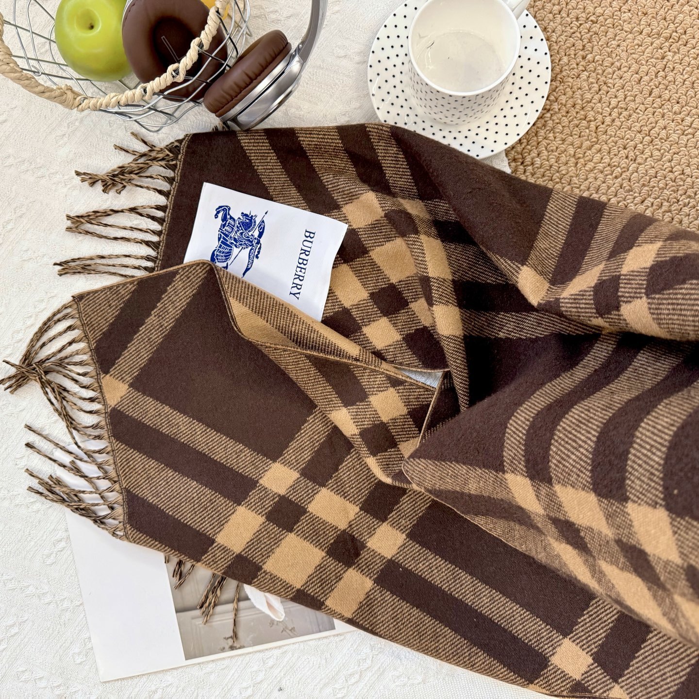 Burberry-24.99$-A5805 gallery