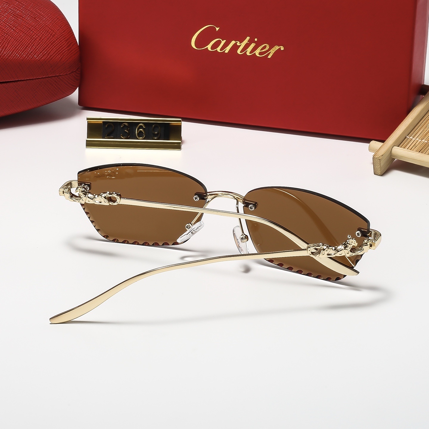 Cartier-17.99/24.99$-B2369 gallery