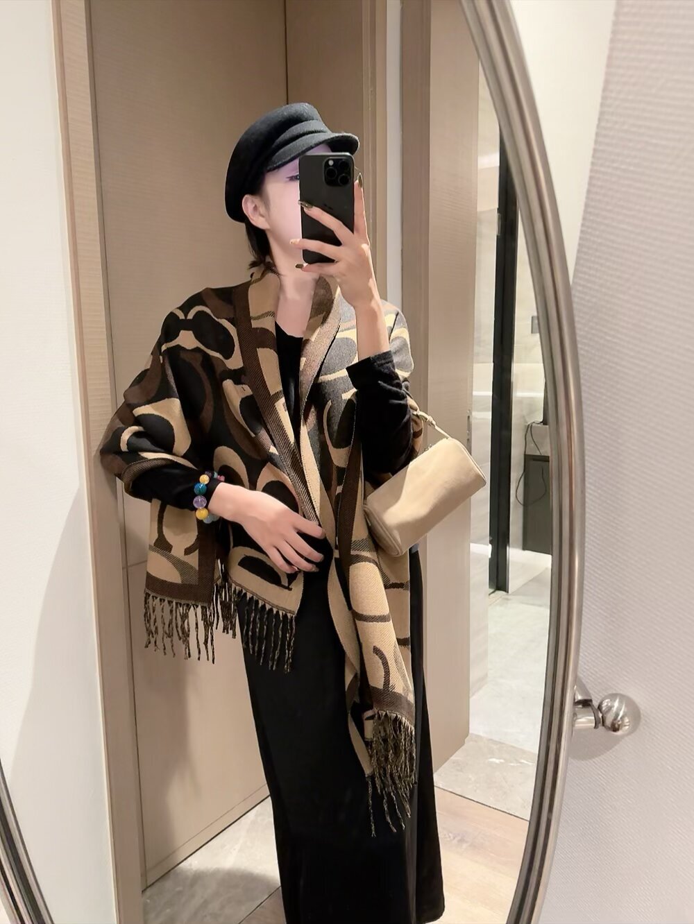 Coach-24.99$-A5851 gallery