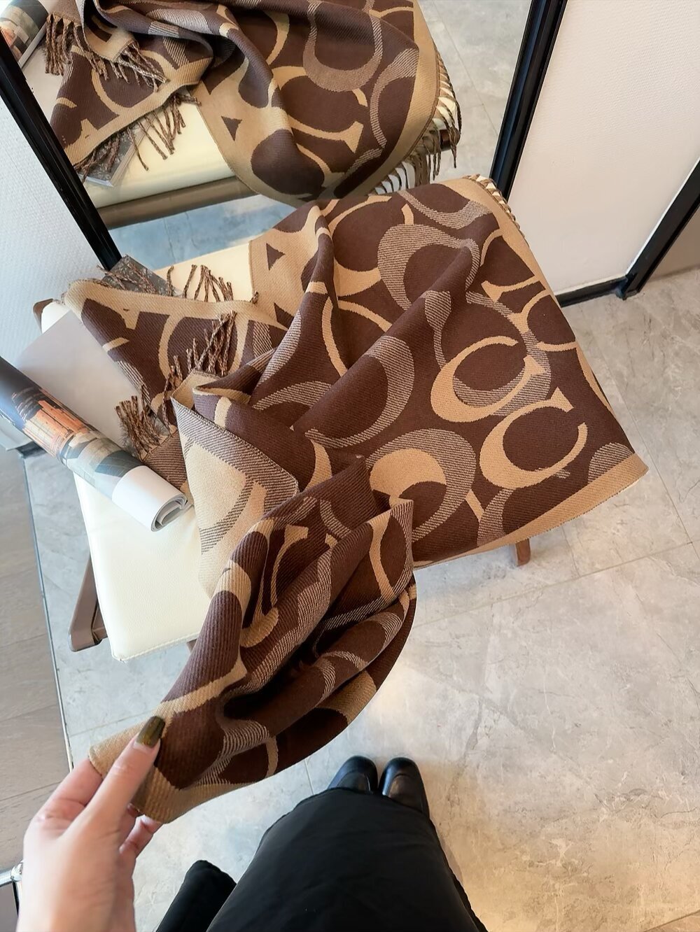 Coach-24.99$-A5851 gallery